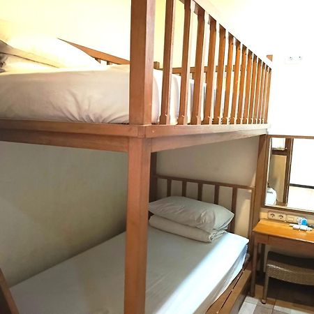 Java Capsule Hotel マラン エクステリア 写真