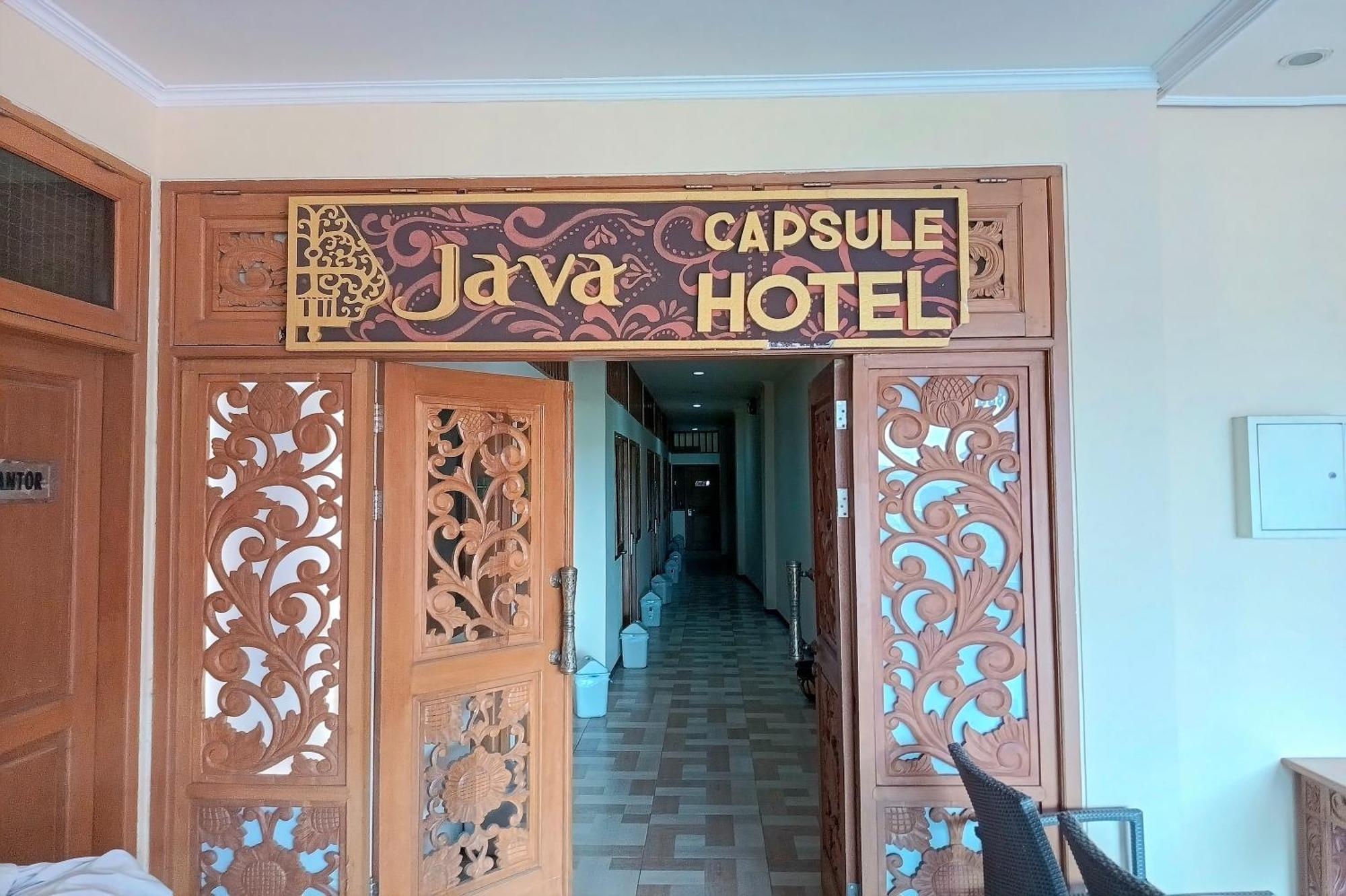 Java Capsule Hotel マラン エクステリア 写真